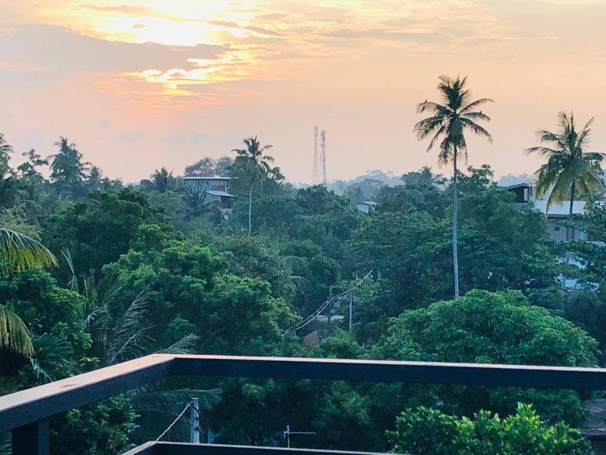 Tinara River Inn, Weligama Eksteriør bilde