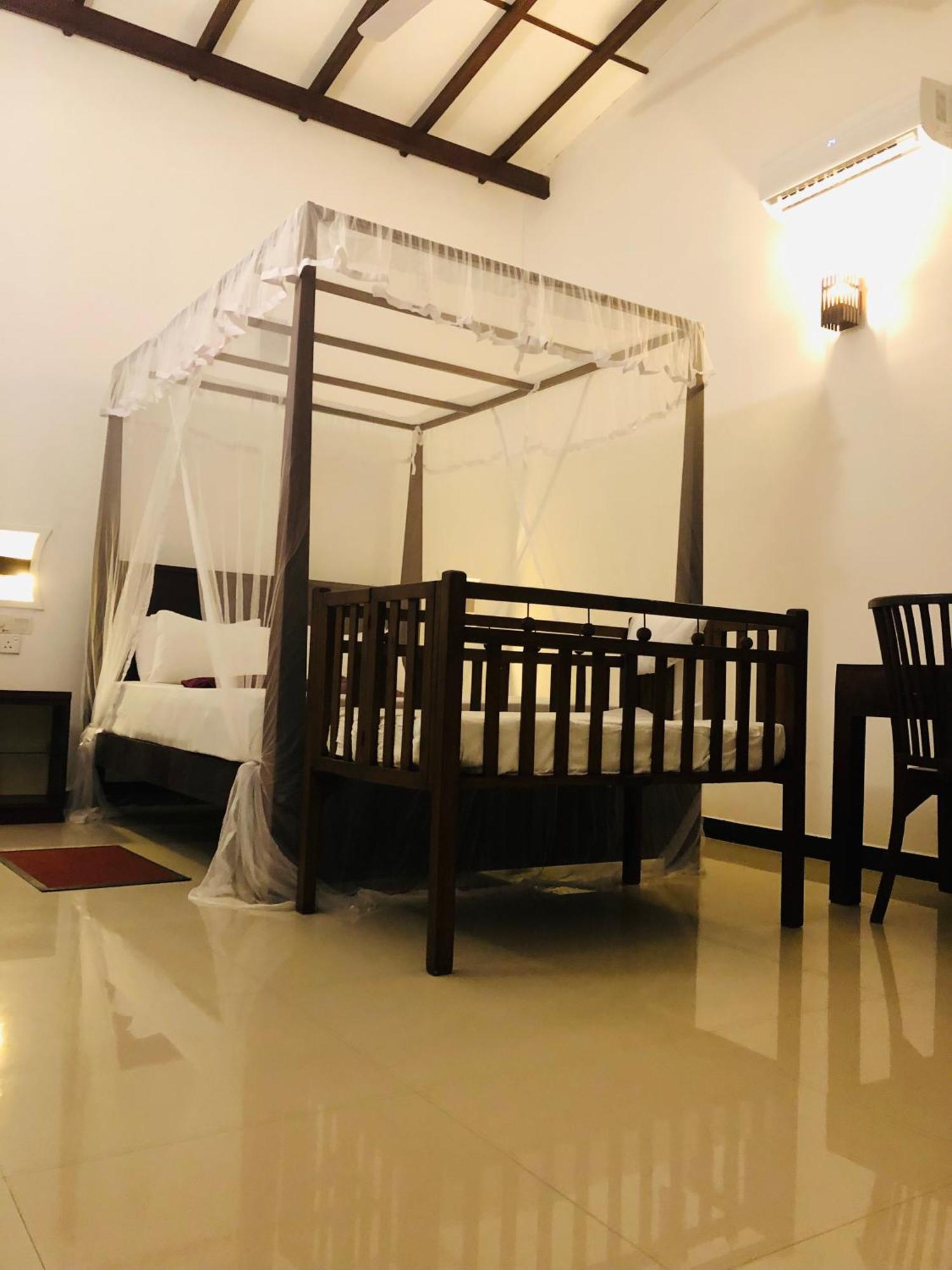 Tinara River Inn, Weligama Eksteriør bilde